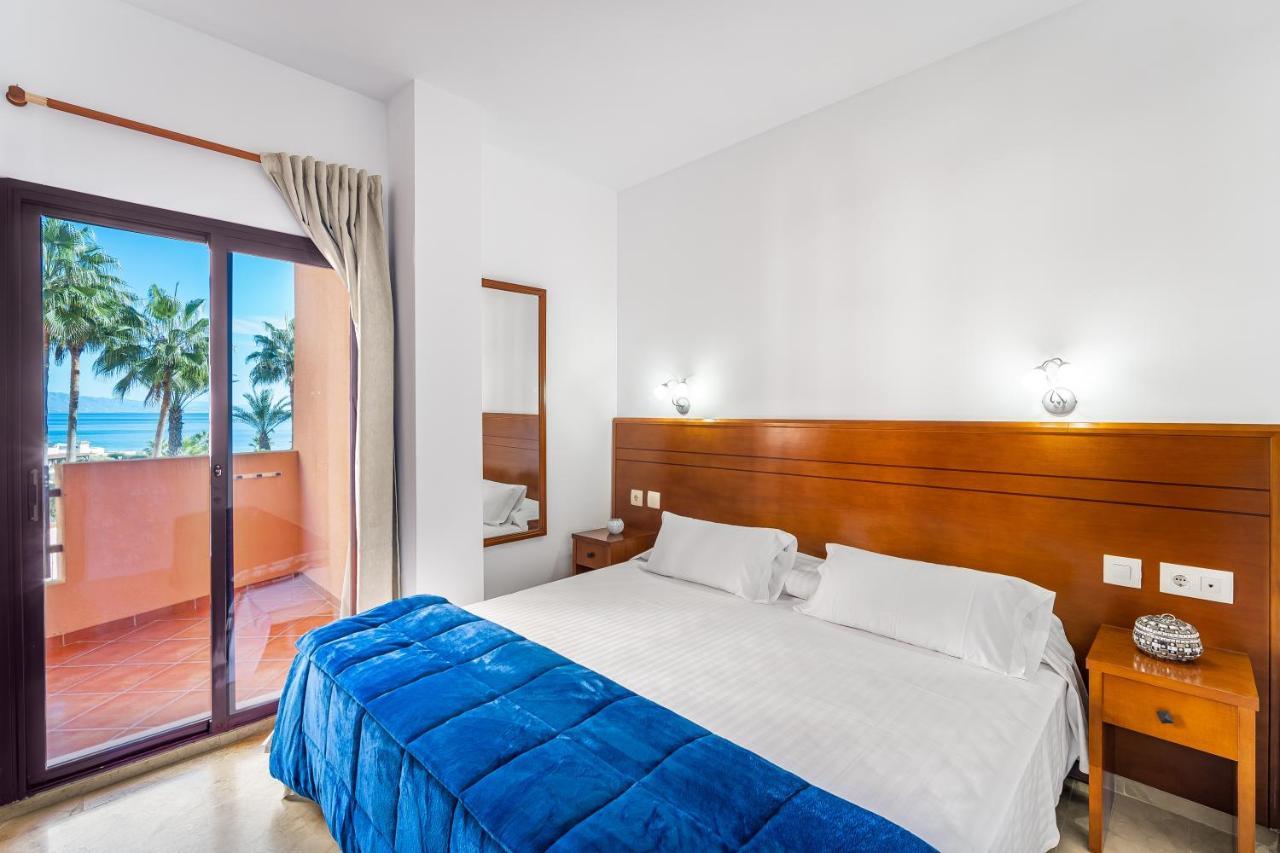 Don Juan Beach Resort Estepona Kültér fotó