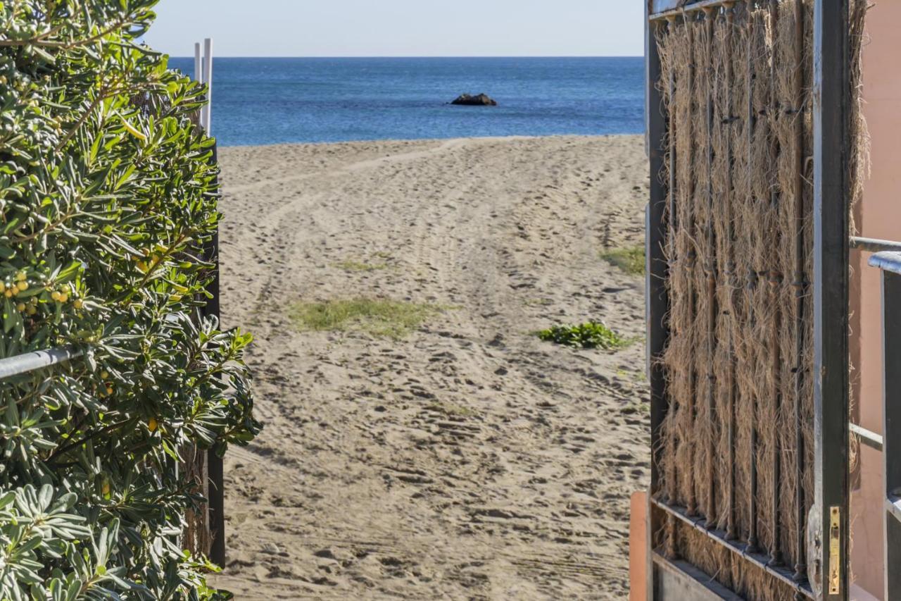 Don Juan Beach Resort Estepona Kültér fotó